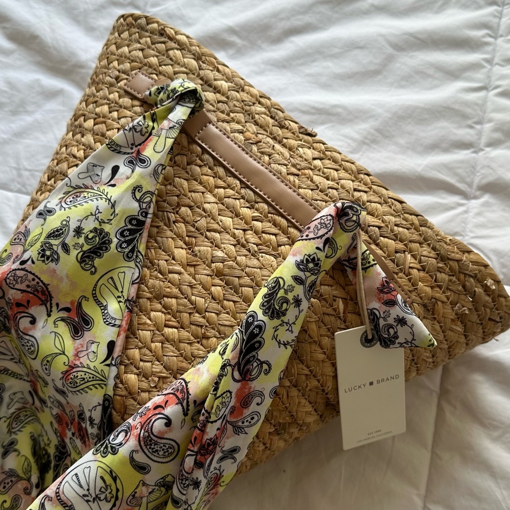 Lucky Brand straw tote BNWT - Picture 1 of 4